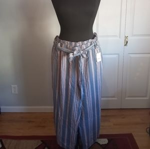 Wide Legs Trouser w Belt